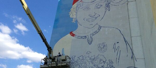 Граффити Белорус  и русская девочка - Sputnik Беларусь