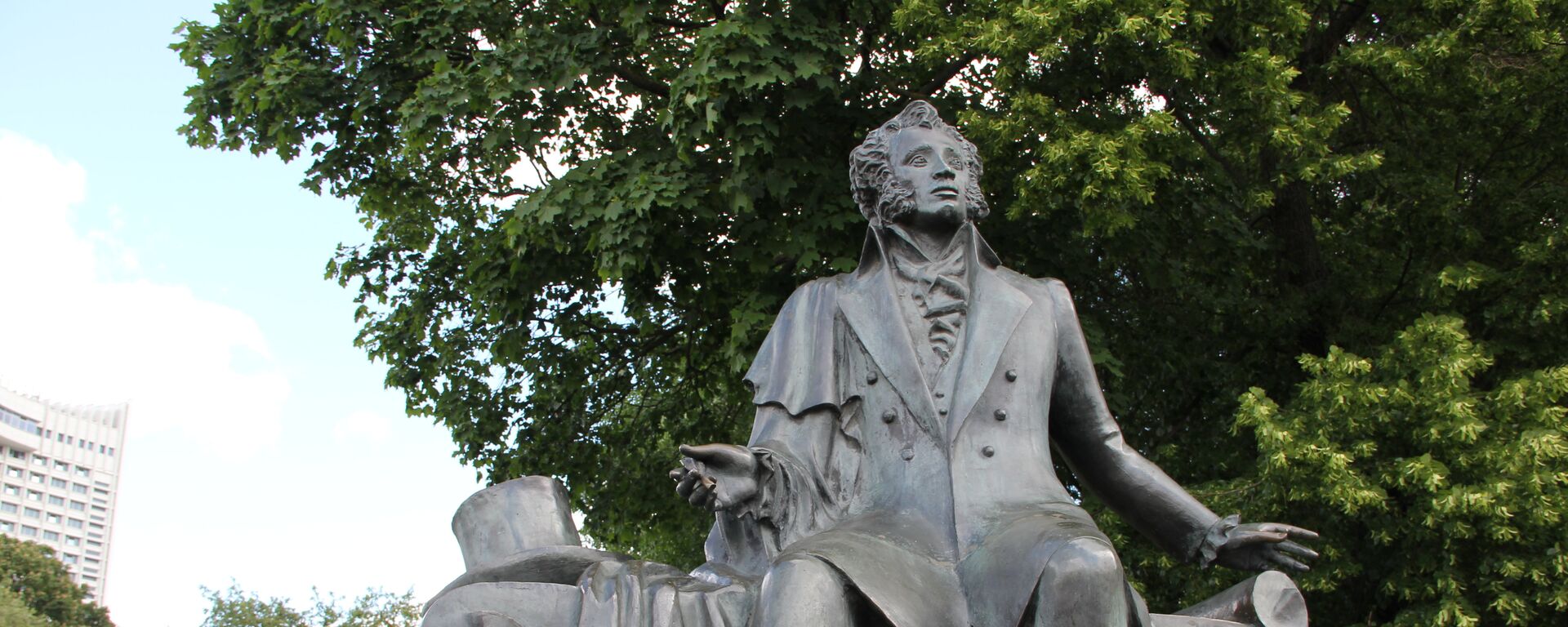 Памятник А. С. Пушкину в Минске - Sputnik Беларусь, 1920, 06.06.2020