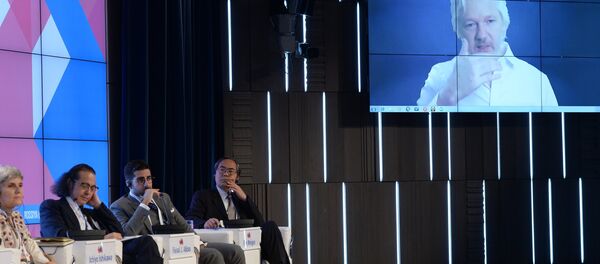 Форум Новая эпоха журналистики: прощание с мейнстримом. День второй - Sputnik Беларусь