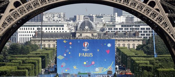 Париж готовится принять чемпионат Европы по футболу-2016 - Sputnik Беларусь