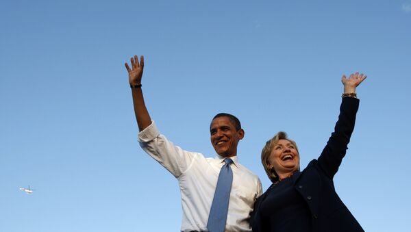 Президент США Барак Обама и бывший госсекретарь Хиллари Клинтон - Sputnik Беларусь
