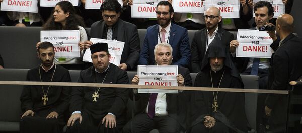 Голосования по вопросу о признании геноцида армян в Османской империи в 1915 году в Немецком Парламенте Голосования по вопросу о признании геноцида армян в Османской империи в 1915 году в Немецком Парламенте - Sputnik Беларусь