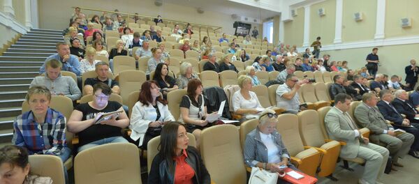 Июньский форум ИП прошел при полупустом зале Июньский форум ИП прошел при полупустом зале - Sputnik Беларусь