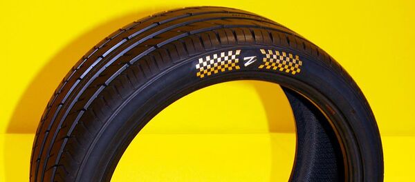 Инкрустированные бриллиантами и золотом покрышки - Sputnik Беларусь