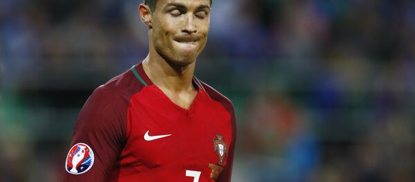 Игрок сборной Портгалии по футболу Криштиану Роналду - Sputnik Беларусь