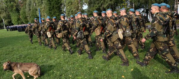 Белорусские десантники. Архивное фото - Sputnik Беларусь