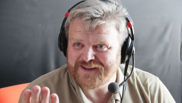 Журналист Анатолий Ширвель на радио Sputnik Беларусь - Sputnik Беларусь