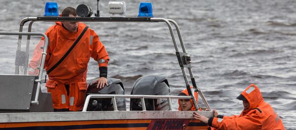 Поисковые работы МЧС РФ на Сямозере - Sputnik Беларусь