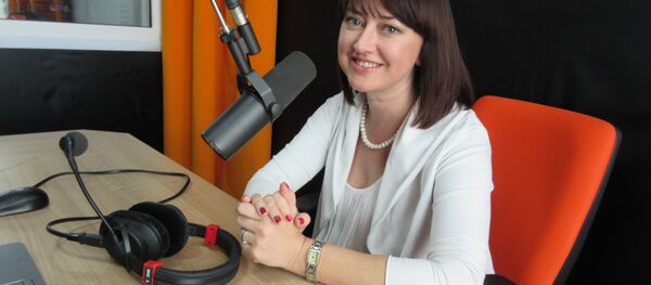Ирина Дорофеева в студии радио Sputnik Беларусь - Sputnik Беларусь