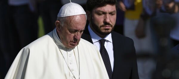 Папа Римский посетил Мемориал жертв Геноцида армян - Sputnik Беларусь