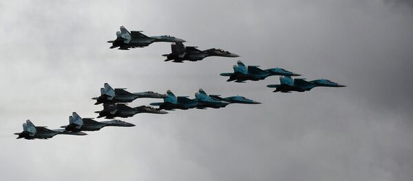 Самолеты Су-34 и Су-30 СМ и Су-35 С-34 - Sputnik Беларусь