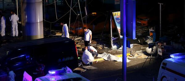 Теракт в аэропорте Стамбула Теракт в аэропорте Стамбула - Sputnik Беларусь