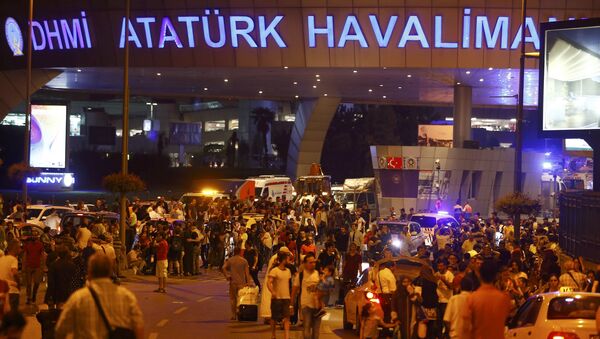 Аэропорт Ататюрка в Стамбуле после нападения террористов - Sputnik Беларусь