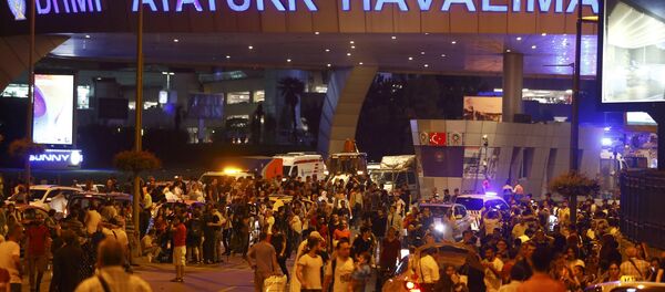 Аэропорт Ататюрка в Стамбуле после нападения террористов - Sputnik Беларусь