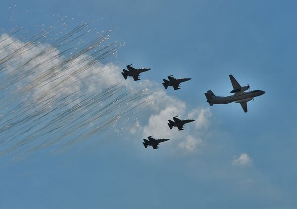 Авиация на параде 3 июля в Минске - Sputnik Беларусь