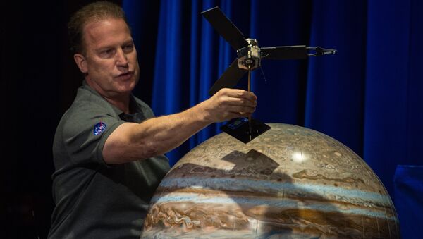 На пресс-конференции, посвященной миссии зонда Juno - Sputnik Беларусь