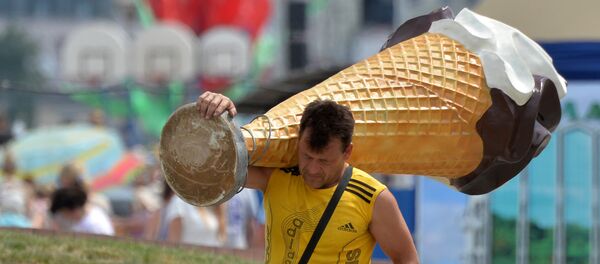 Мужчына з марозівам - Sputnik Беларусь