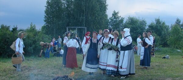 Купальскае вогнішча Купальскае вогнішча - Sputnik Беларусь