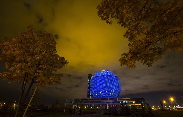 Здания мира окрасились в цвет ООН - Sputnik Беларусь