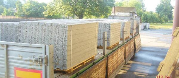 Загрузка материалов из Госрезерва Загрузка материалов из Госрезерва - Sputnik Беларусь