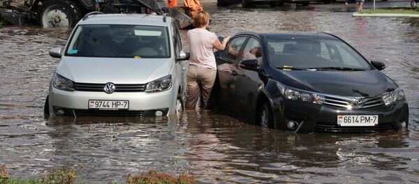Автомобили на Куйбышева - Sputnik Беларусь