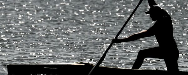 Гребля на байдарках и каноэ Гребля на байдарках и каноэ - Sputnik Беларусь