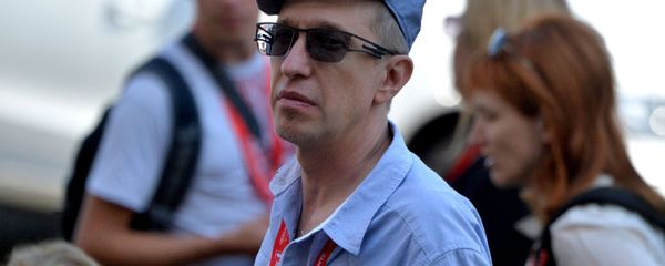 Музыкальный критик Сергей Соседов стал селфи-звездой Славянского базара-2016 Музыкальный критик Сергей Соседов стал селфи-звездой Славянского базара-2016 - Sputnik Беларусь