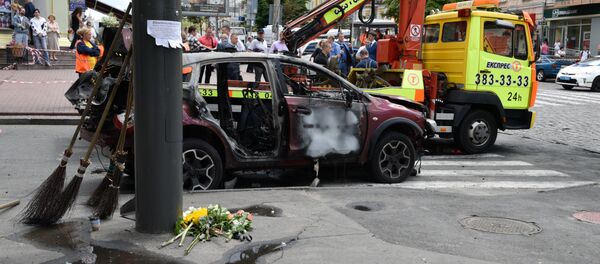 Журналист Павел Шеремет погиб в результате взрыва автомобиля в Киеве Журналист Павел Шеремет погиб в результате взрыва автомобиля в Киеве - Sputnik Беларусь