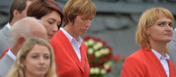 Белорусская гребчиха Екатерина Карстен (в центре) - Sputnik Беларусь