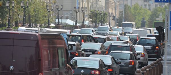 Автомобильный затор возле ГУМа - Sputnik Беларусь