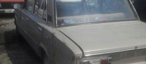 Автомобиль ВАЗ, который сбил мужчину - Sputnik Беларусь