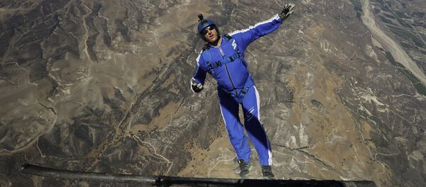 Полет Люка Айкинса - Sputnik Беларусь