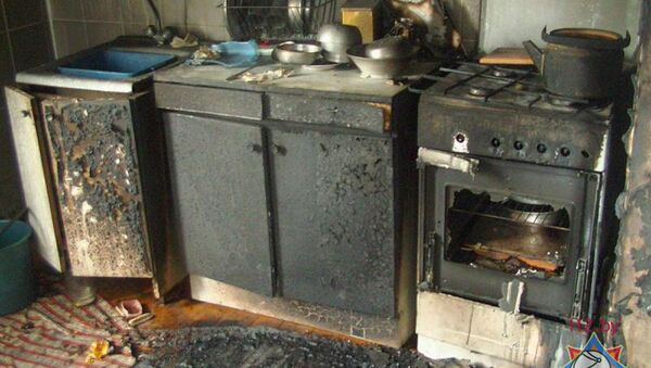Сгоревшая кухня в доме погибшего пенсионера - Sputnik Беларусь