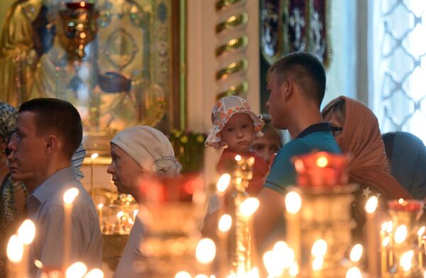 Поклониться святыне идут не только гомельчане, едут паломники со всей Беларуси - Sputnik Беларусь