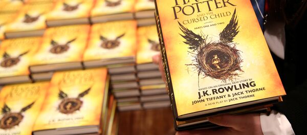 Книга Гарри Поттер и Проклятое дитя - Sputnik Беларусь