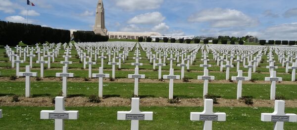 Мемарыял у форце Дуамон Мемарыял у форце Дуамон - Sputnik Беларусь