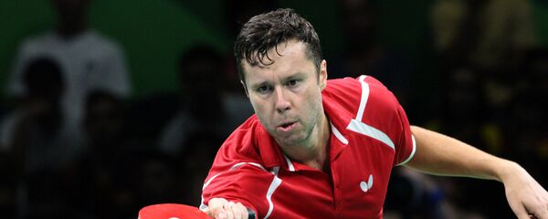 Владимир Самсонов во время матча с Дмитрием Овчаровым - Sputnik Беларусь