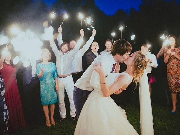 Петь и плакать: как подготовиться к настоящей белорусской свадьбе - Sputnik Беларусь