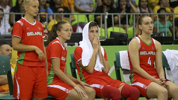 Белорусские баскетболистки после матча с Австралией на Играх-2016 - Sputnik Беларусь