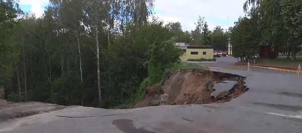 Оползень в Мозыре - Sputnik Беларусь