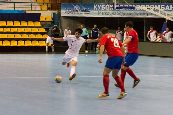 К юбилейному чемпионату в Беларуси сборная готовилась около месяца К юбилейному чемпионату в Беларуси сборная готовилась около месяца - Sputnik Беларусь