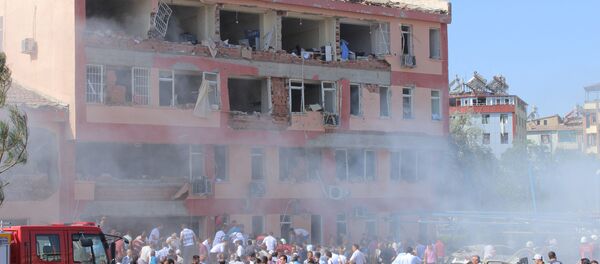 Последствия взрыва в турецком городе Элязыг Последствия взрыва в турецком городе Элязыг - Sputnik Беларусь