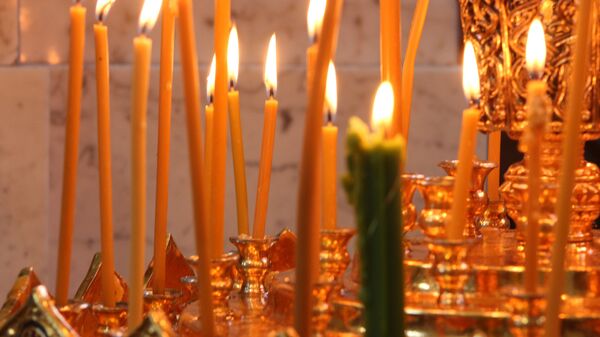 Свечи в церкви - Sputnik Беларусь