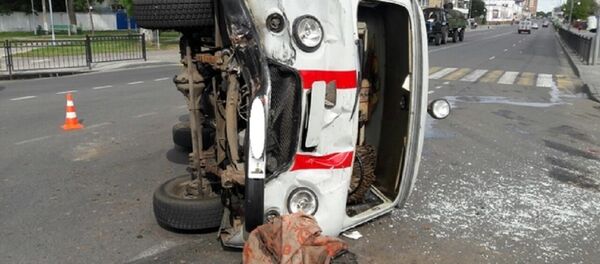 ДТП с участием скорой помощи в Пинске - Sputnik Беларусь