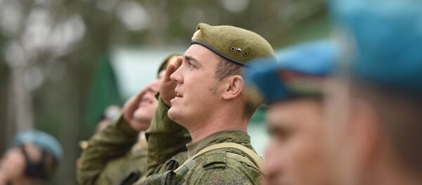 Исполнение гимна на открытии учений Исполнение гимна на открытии учений - Sputnik Беларусь