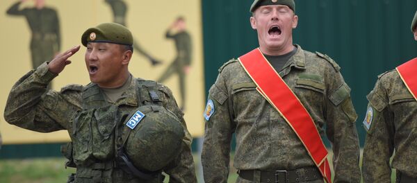 Миротворцы исполняют гимн на совместных учениях ОДКБ Нерушимое братство-2016 - Sputnik Беларусь