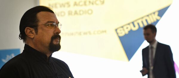 Амерыканскі акцёр Стывен Сігал Амерыканскі акцёр Стывен Сігал - Sputnik Беларусь