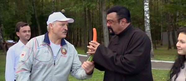 Встреча Александра Лукашенко и Стивена Сигала - Sputnik Беларусь