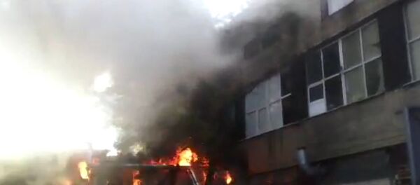 Кадры сильного пожара в Москве и комментарий спасателей - Sputnik Беларусь