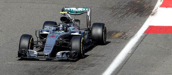 Пилот Мерседеса немец Нико Росберг победил в квалификации 13-го этапа чемпионата Формулы-1 Гран-при Бельгии - Sputnik Беларусь